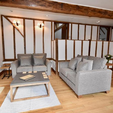Little Upton Farm Cottagesライド エクステリア 写真