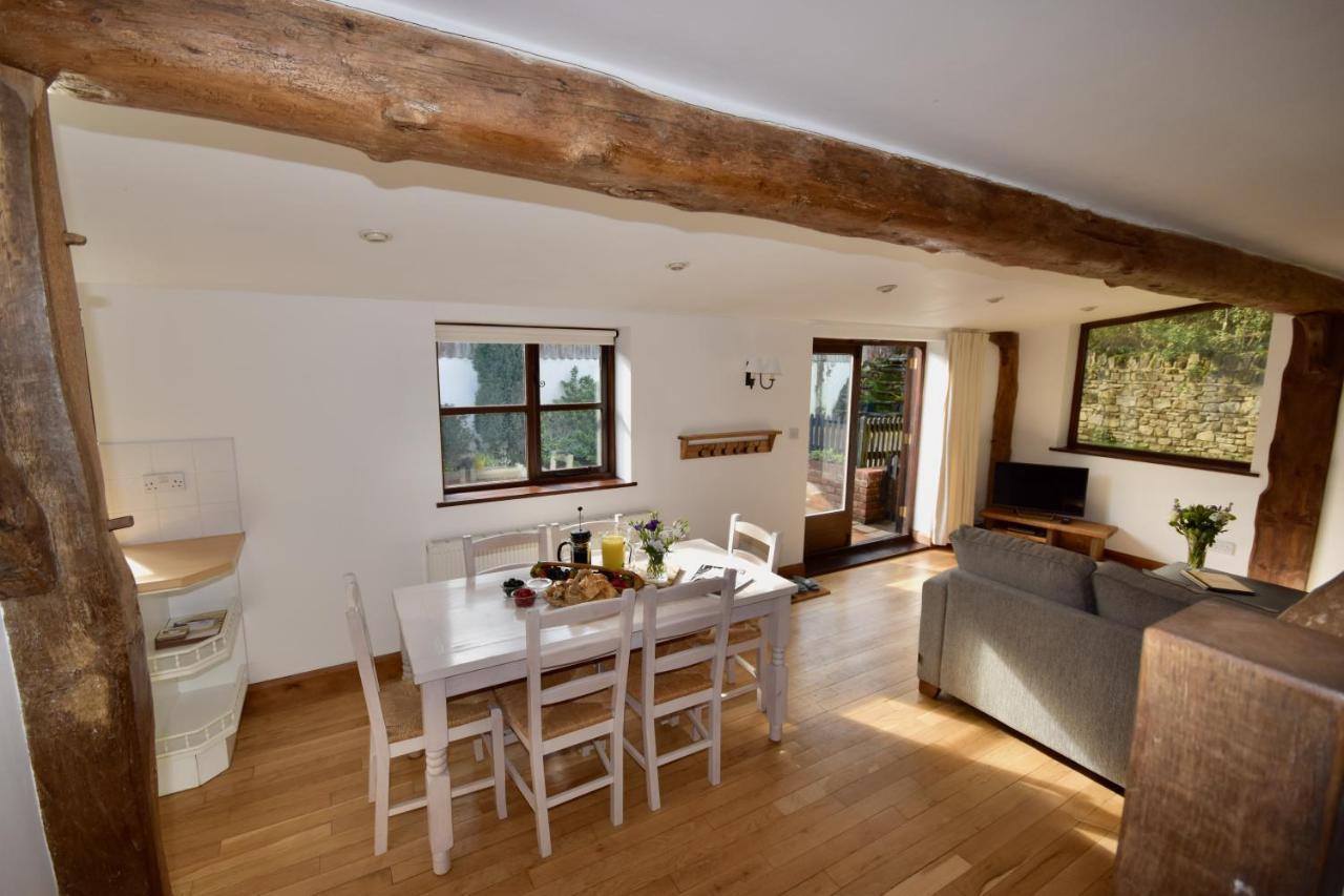 Little Upton Farm Cottagesライド エクステリア 写真